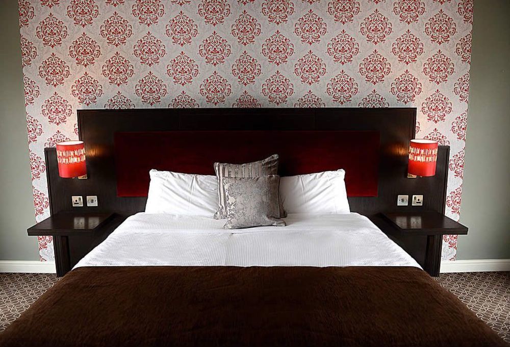 Burren Atlantic Hotel & Holiday Cottages Ballyvaughan Bagian luar foto